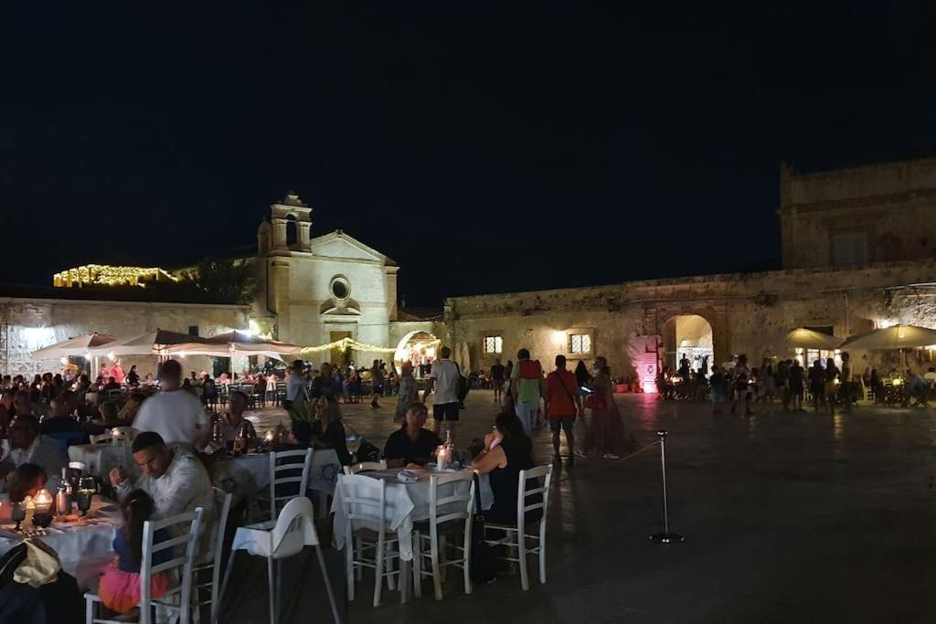 Villa Calma Noto Eksteriør billede